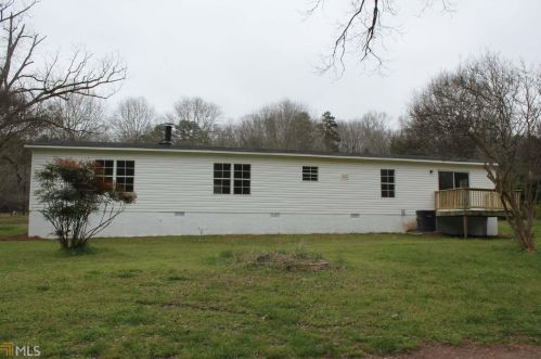 1724 Highway 330, Bogart GA  30622-2912 exterior