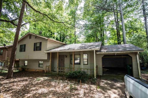 5451 Zachary Dr, Stone Mountain, GA 30083-3873