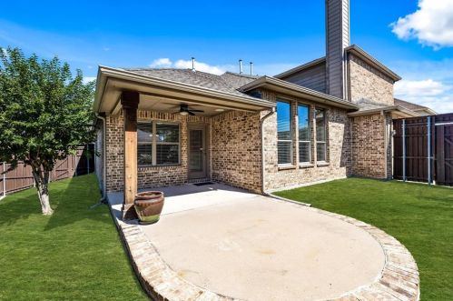 1508 Bluebonnet Way, Carrollton TX 75007-1216 exterior