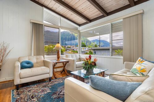 45-417 Kanaka St, Kaneohe, HI 96744