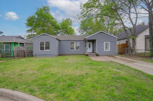 5612 King Ct, Fort Worth, TX 76112-6928