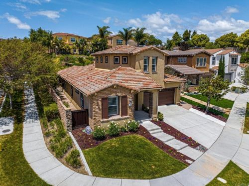 3756 Bergen Peak Pl, Carlsbad, CA 92010-5517