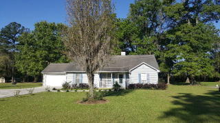 2515 Matthew Dr, Valdosta, GA 31601-8524