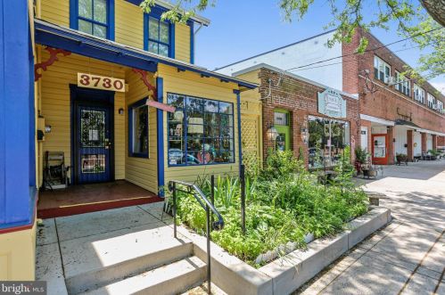 3917 Rickover Rd, Silver Spring MD 20902-2330 exterior