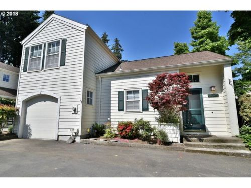 11371 Sycamore Pl, Portland, OR 97223-5714
