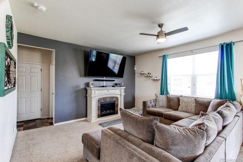 1909 Jade Ave, Denver CO 80603-5867 exterior