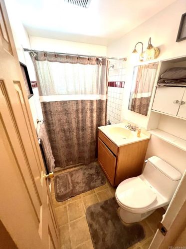 3200 Galapago St, Englewood CO 80110-2323 exterior