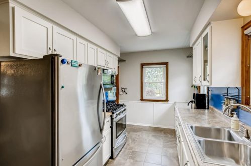 249 Bernard St, Saint Paul MN  55118-1552 exterior
