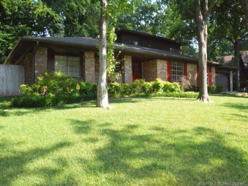 6906 Jamestown Ave, Tulsa, OK 74136-2611
