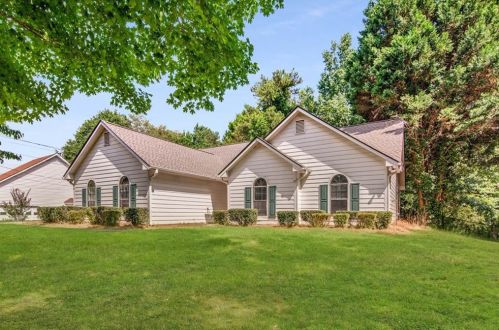 3501 Ivy Crest Way, Buford, GA 30519-4475