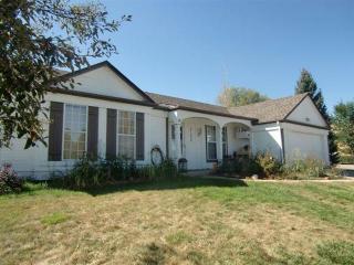 21328 Powers Ave, Denver CO  80015-3379 exterior