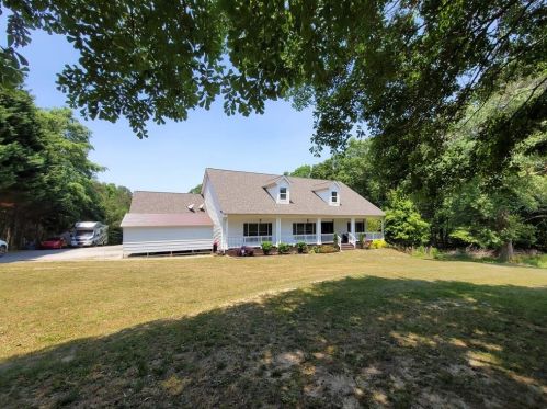 4198 Sardis Church Rd, Buford, GA 30519-4150