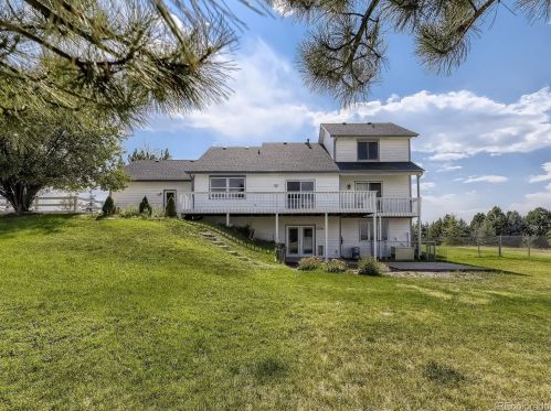 512 Meadow Station Cir, Parker CO  80138-4450 exterior