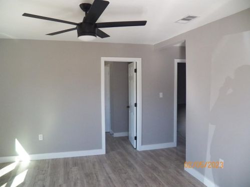 906 Clyde St, Fort Worth TX  76108-1143 exterior
