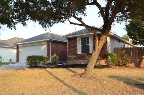 256 Discovery, Uhland, TX 78640-5491