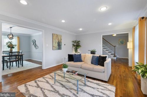 1 Fieldston Rd, Princeton NJ  08540-6453 exterior