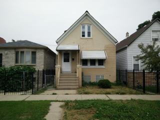 2728 39th Pl, Chicago, IL 60632-1134