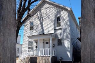 2039 Genesee St, Toledo OH  43605-1285 exterior
