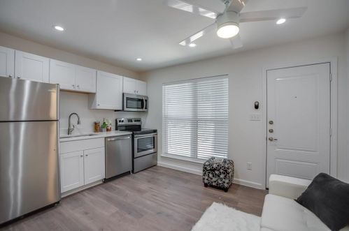 1809 Bennett Ave, Dallas, TX 75206-7569