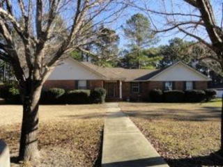 225 Sugar Maple St, Jesup, GA 31546-1916