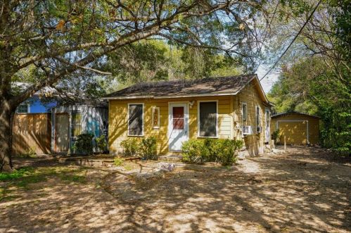 200 Beaver St, Austin TX  78753-5529 exterior