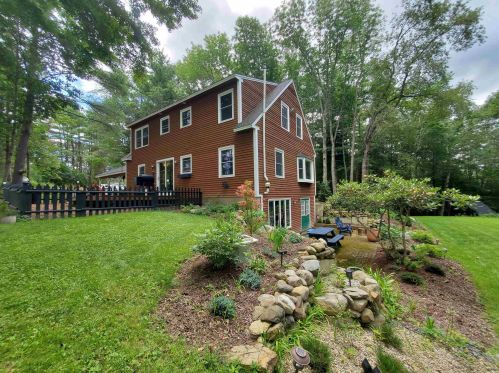 32 Patricia Ct, Enfield, NH 03748-3645