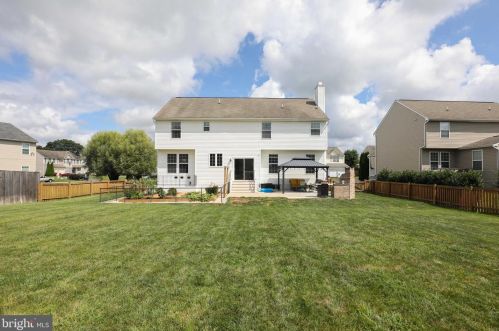 30 Alyssa Ct, Charles Town, WV 25414-5994