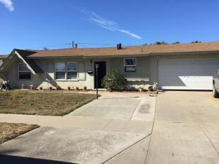 745 Saucito Ave, Salinas, CA 93906-2240