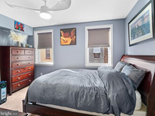 2517 Juniper St, Philadelphia PA  19148-4321 exterior