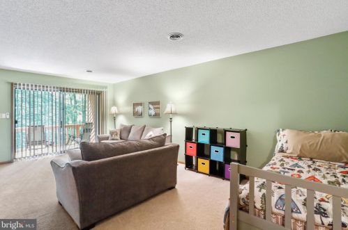 106 Tecumseh Trl, Hedgesville WV  25427-3859 exterior