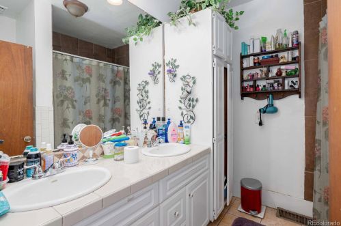 1420 Dakota Ave, Denver CO  80209-2514 exterior