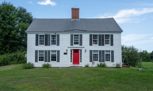 170 Nottingham Rd, Deerfield, NH 03037-1530