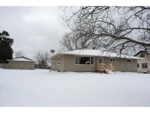 1024 Brook St, Brainerd, MN 56401-4412