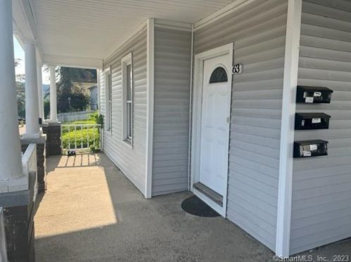 63 5th St, Derby, CT 06418-1765