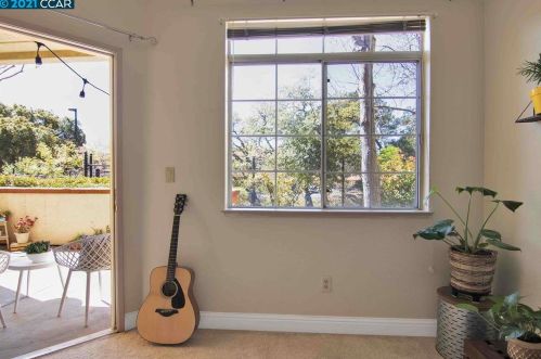 6972 Dublin Meadows St, Pleasanton, CA 94568-2195
