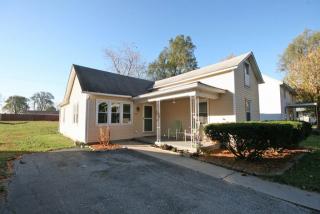 211 Bower St, Oreana, IL 62554-8093