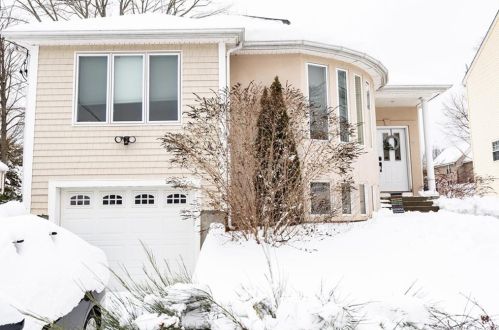 54 Warner Ave, Middletown, CT 06457-4445