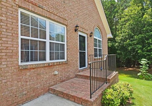 3386 Raes Creek Rd, Marietta, GA 30008-5702