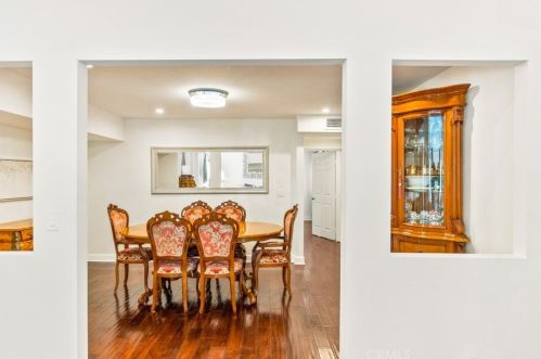 370 Yorkshire Cir, Anaheim CA 92808-1313 exterior