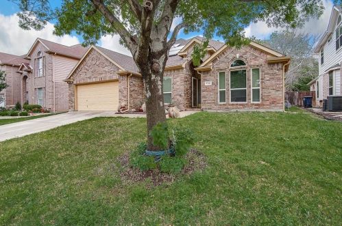 7701 Brook Meadow Ln, Fort Worth TX  76133-7959 exterior