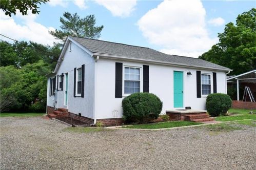 212 Wilson St, Ellisboro, NC 27025-1648