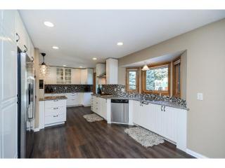 3309 Oxford Alcove, Saint Paul MN  55125-2783 exterior