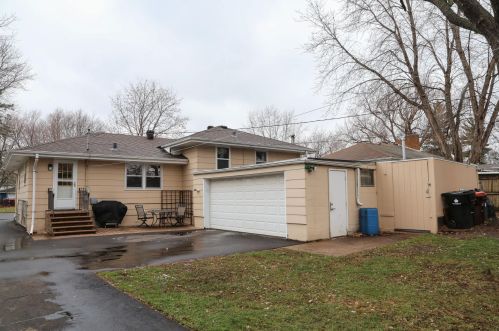 1944 Greenbrier St, Saint Paul MN  55117-2214 exterior