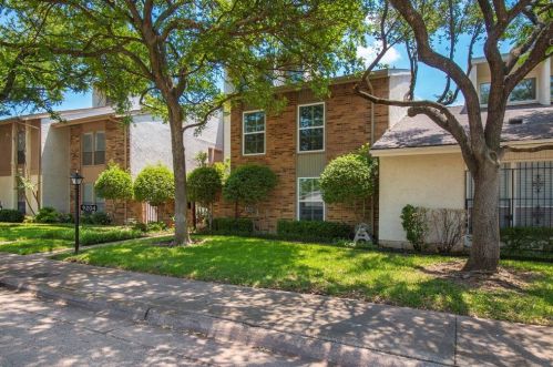 9204 Firelog Ln, Dallas, TX 75243-2028