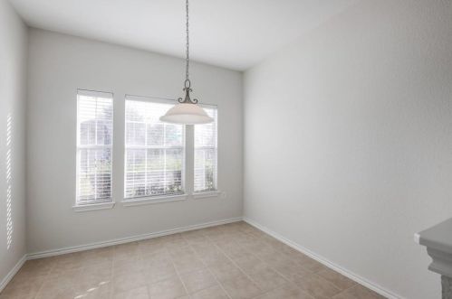 11000 Boundless Vly Dr, Austin TX  78754 exterior