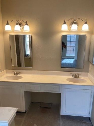 2051 Cologne Dr, Carrollton TX  75007-2335 exterior