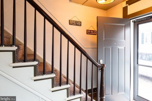 21 Mary St, Lancaster PA  17603-3424 exterior