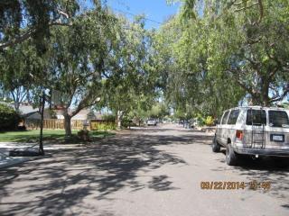 810 Hermes Ave, Encinitas, CA 92024-2109