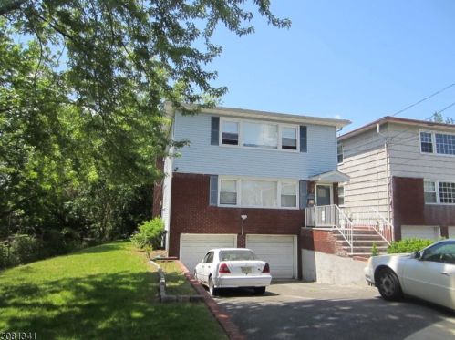 2 Evelyn Ct, Maplewood, NJ 07040-3319