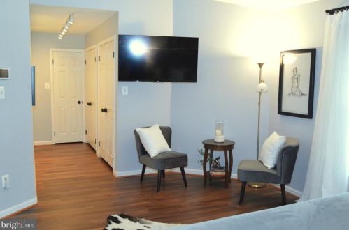 1409 Squaw Hill Ln, Silver Spring MD  20906-2009 exterior